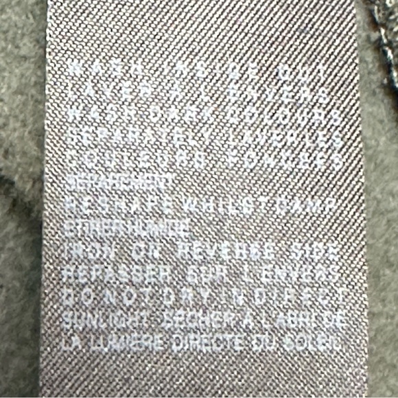 Lucky Brand Jean Jacket. - Picture 9 of 9